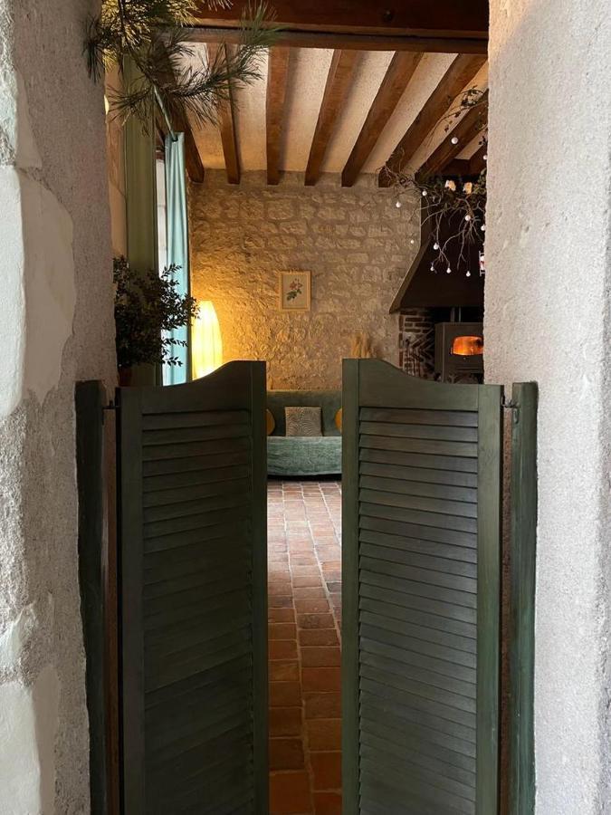 Le Relais, La Dormance, Le Bois Dormant Hotel Châteauvieux Exterior photo